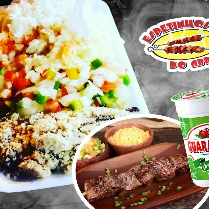 Desfrute de uma 'Refeição Completa + Guaracamp', uma das nossas 'Promoções Top com Bebidas'. Esta refeição esplêndida inclui um arroz branco bem soltinho, acompanhado de uma salada de maionese, feita com batatas selecionadas e cenouras frescas, dando um toque especial de sabor e cor ao prato. Adicionamos também o nosso delicioso molho à campanha, preparado com os ingredientes mais frescos, e uma farofa crocante para completar. Para a proteína, você tem a liberdade de escolher um espeto ao seu gosto. E para arrematar essa experiência gastronômica, incluímos um refrescante Guaracamp. Uma refeição completa para satisfazer os paladares mais exigentes!