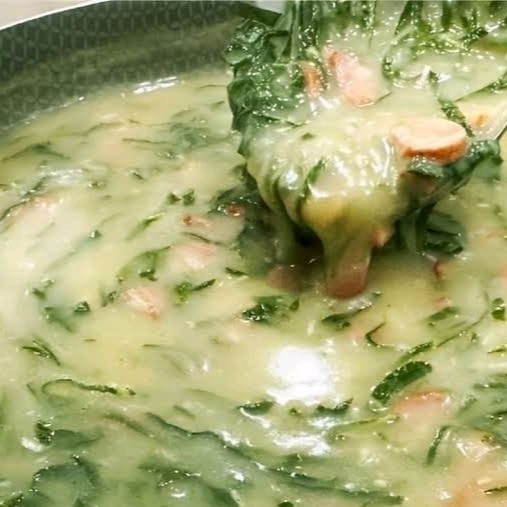 Caldo Verde,  pote  aproximadamente 500ml.