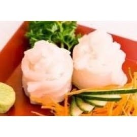 Lâmina de peixe branco fresco, arroz japonês, filetes de limão, cream cheese ,cebolinha e tempeiro especial.