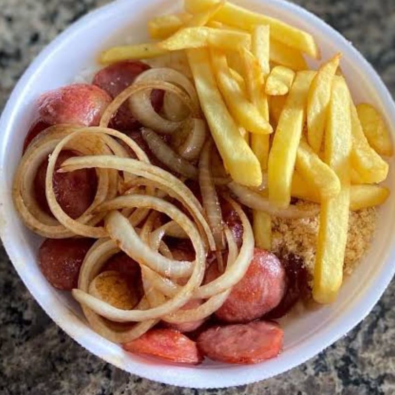 Arroz,Feijão,macarrão e farofa