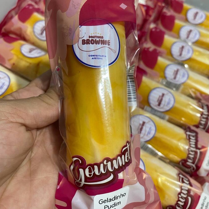 Já pensou em um pudim com textura de sorvete?! Foi isso que conseguimos fazer! Beeeem cremoso, com uma calda maravilhosa e com gostinho de pudim da casa da vovó!