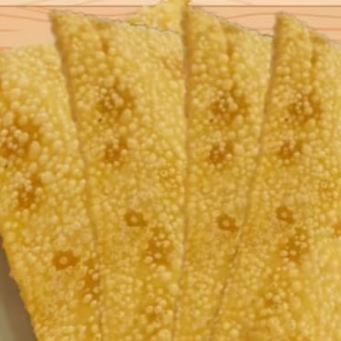 Que tal montar seu pastel do jeito que você mais gosta? Aqui você pode! Pastel de 20cm, montado e frito na hora. Crocante e quentinho do jeito que você gosta. É de dar água na boca... Obs: Será feito 4 pasteis do mesmo sabor