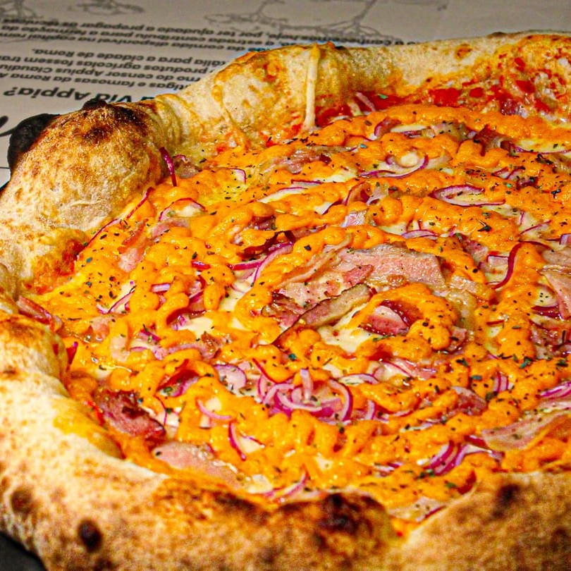 As melhores pizzas com massas de longa fermentação.