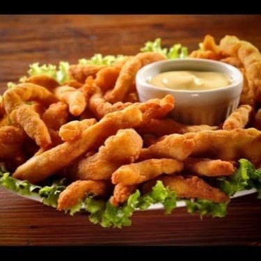 Uma deliciosa porção de gurjão com maionese temperada  Serve ate 3 pessoas (aprox.500g)