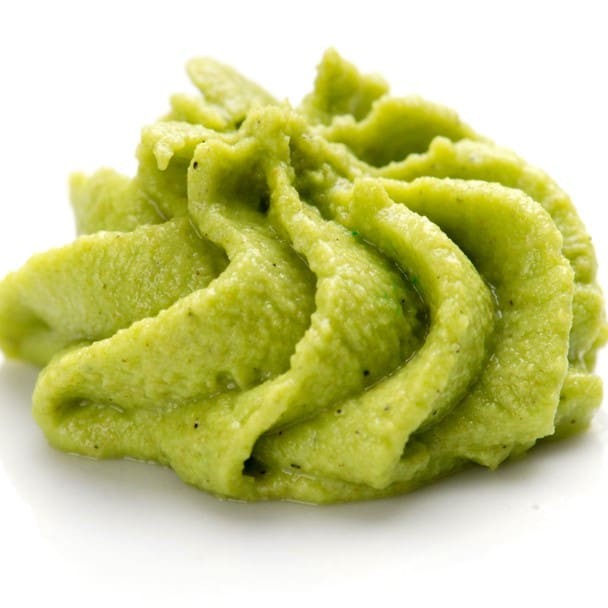 Porção com 10g de pimenta oriental feita de raiz forte.