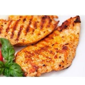 Prato composto por arroz ou macarrão ,feijão  - peito de frango  ,salada de alface  e farofa embalagem 750ml