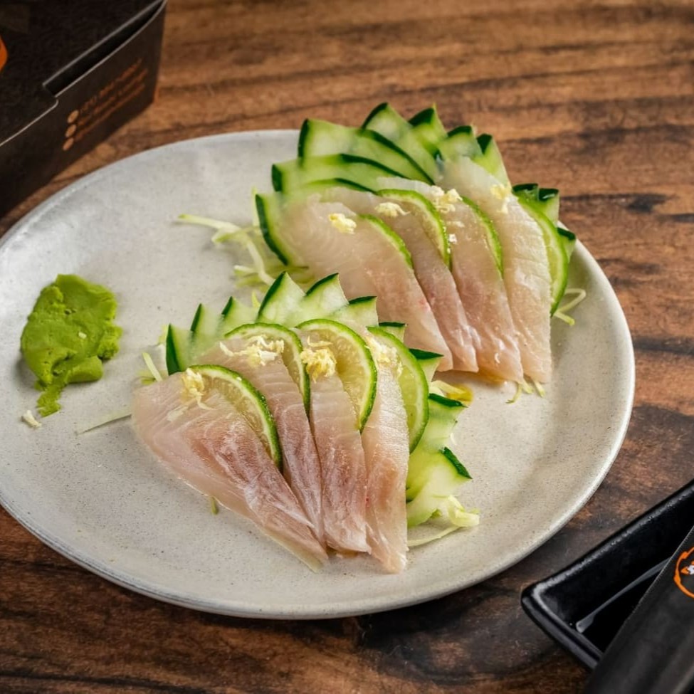 Sashimis Tilápia Fresh - 8 unidades    ----------tags------------- Sushi/japa/culinária japonesa/sushi em casa / promoções/makimonos/Philadelphia/filadélfia/hot filadélfia/ hot Philadelphia/sunomono/entre grátis/combinados/Carpaccio/cevite/sashimi de salmão/sushi por 1 real / promoção de hot/temaki/yakissoba