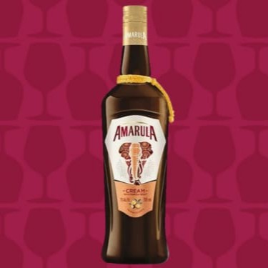 Licor importado da África, elaborado a partir da destilação da fruta Marula, misturada a um creme fresco, chega-se a um dos mais sofisticados licores Premium, um produto de textura cremosa, estável, de paladar macio e saboroso.  Ele pode ser tomado puro, com gelo ou misturado com outros ingredientes com café e sorvetes. Cremoso e com gosto exótico, seu sabor exala o mais puro espírito selvagem. O licor cremoso Amarula é puro feitiço. Tão singelo como os mitos e lendas que lhe deram origem.