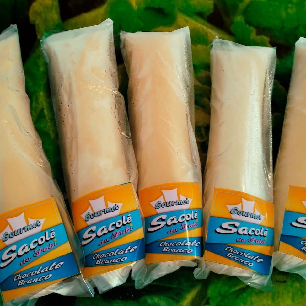 Deliciosa base gourmet cremosa com chocolate branco.