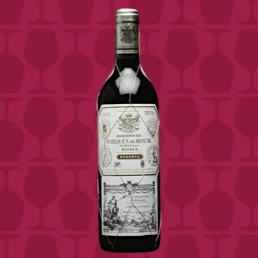 A cor, um vermelho rubi intenso e profundo, com sinais de evolução na borda. No olfato, um expressivo e complexo, com notas de alcaçuz, canela e pimenta preta. Em boca é fresco, com taninos polidos e muito agradáveis. Boa estrutura, mas fácil de beber. Final longo, deixando notas balsâmicas de ótima qualidade.  Harmoniza bem com carnes Vermelhas. Charcutaria e Queijos. Carnes vermelhas grelhadas, parillas e presuntos curados.  Uva: 96% Tempranillo | 4% Graciano  Teor Alcoólico: 14,3%  Temperatura de Serviço: De 16 a 18c