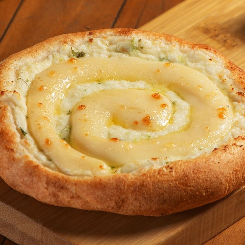 O melhor do 4 queijos em uma única esfirra