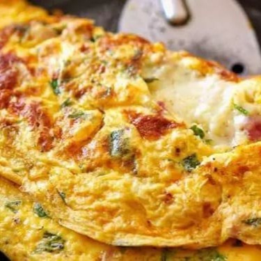 Acompanhamentos: Arroz, feijão e farofa