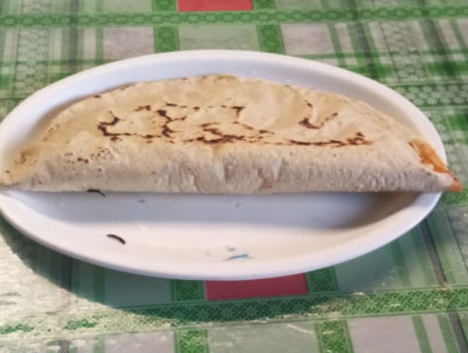 Empanada de Papa con Chorizo