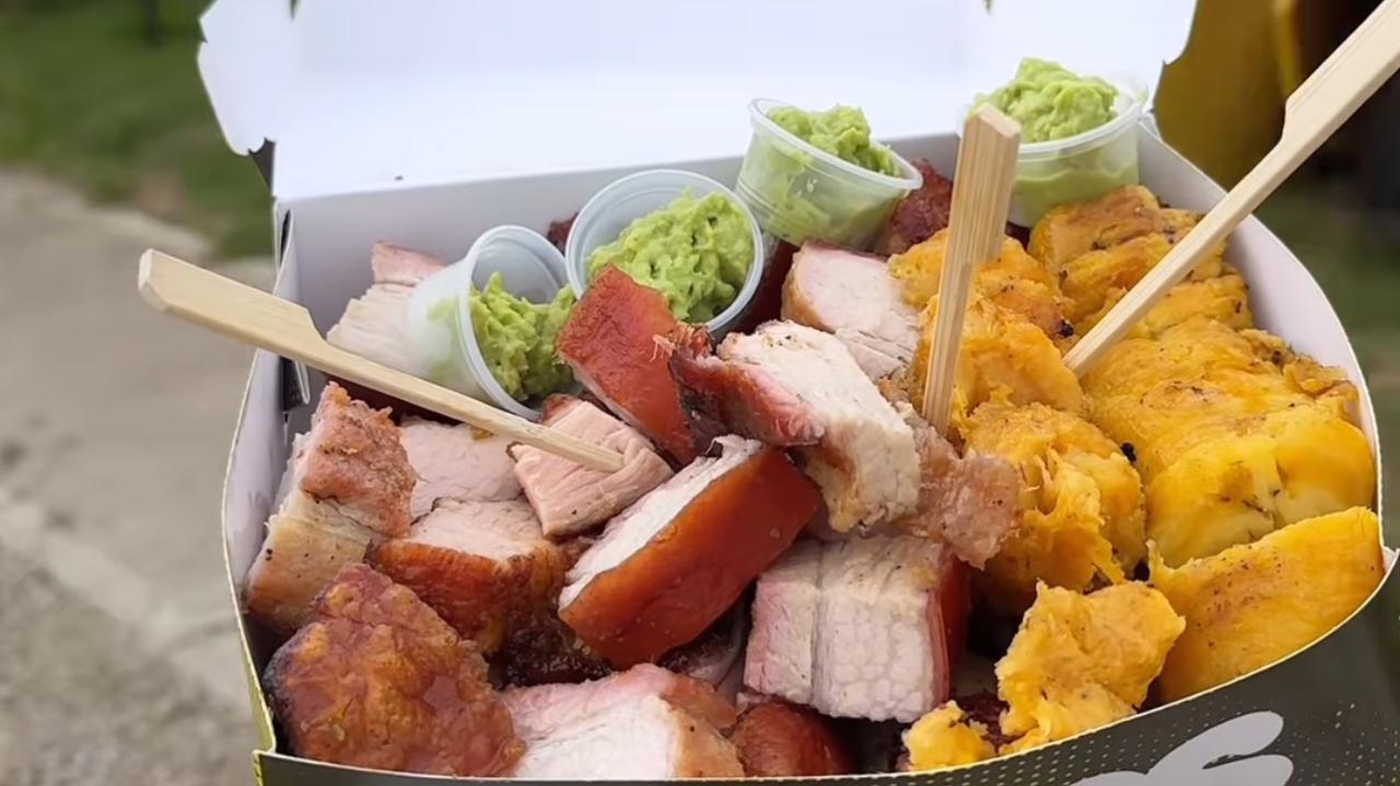 Barril personal con chicharron carnudo crujiente.