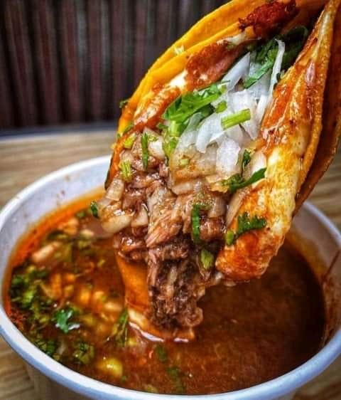 Taco Grande de Birria