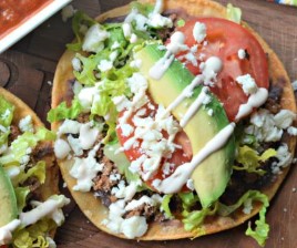 1 Tostada Con carne Deshebrada