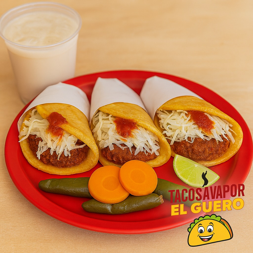 Tres Tacos y Una Bebida