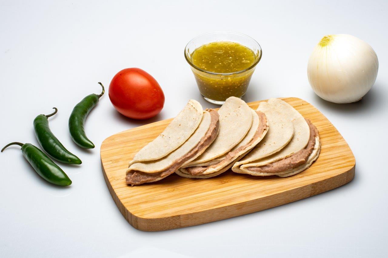 Taco de Frijoles | Happy Hour