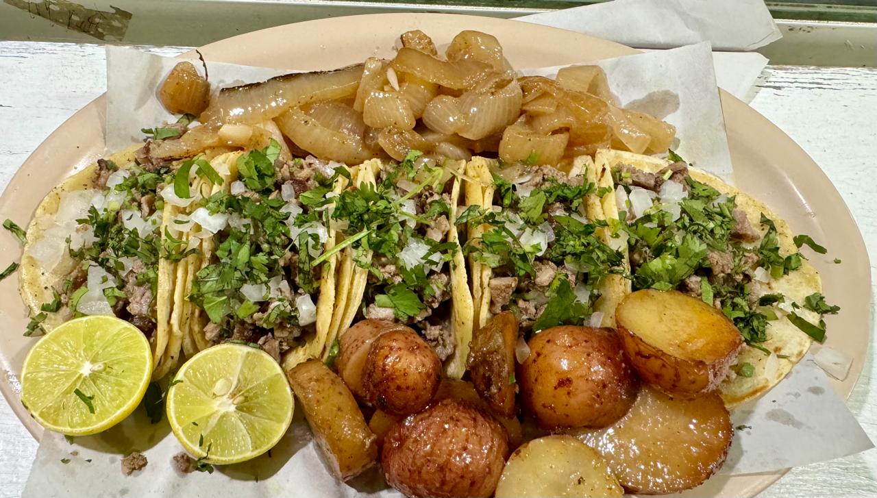 Orden de Tacos de Cecina