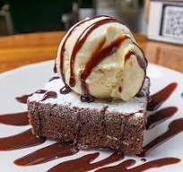 Brownie con Helado