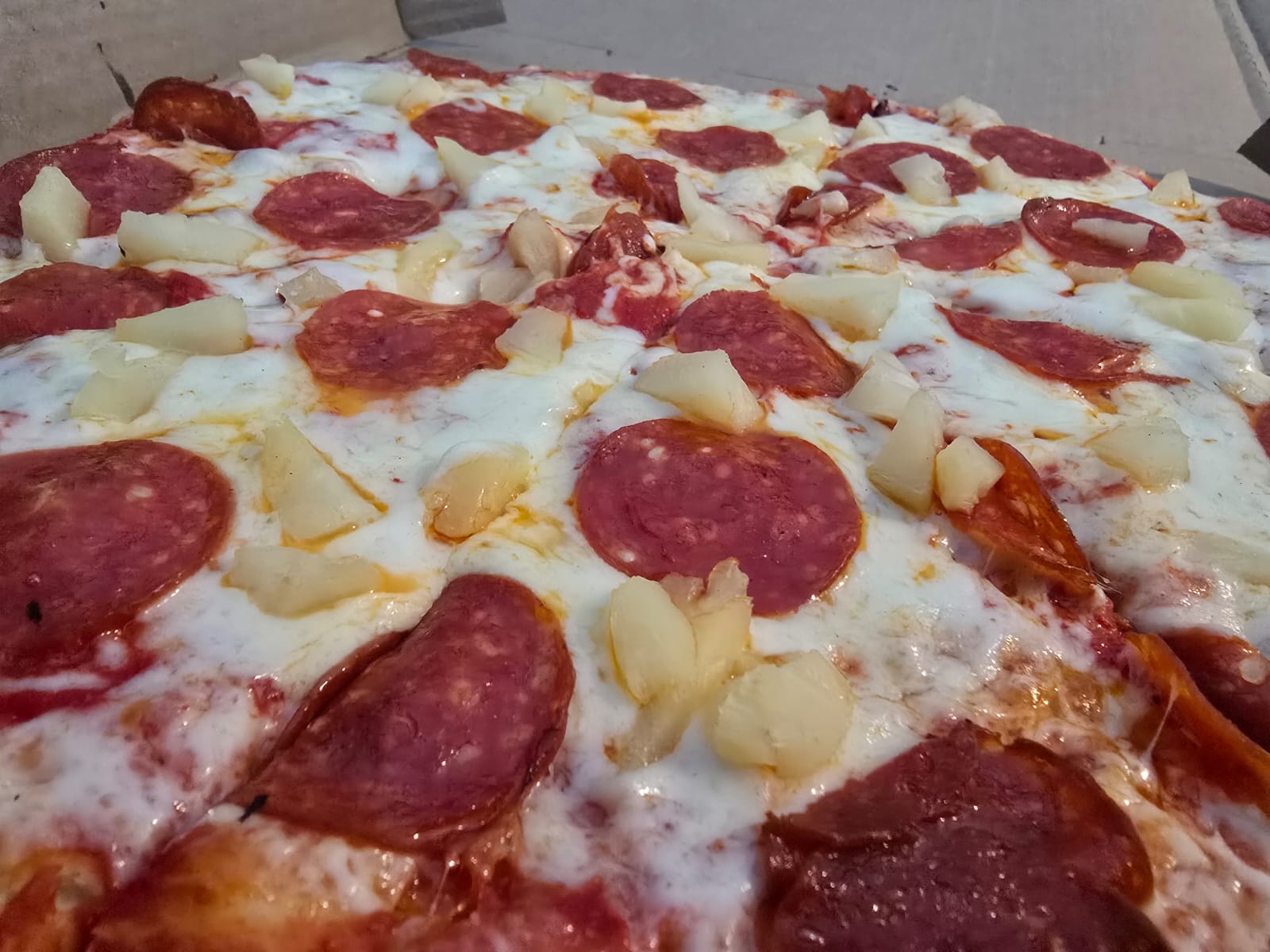 Pizza Hawaiana 14 ´´