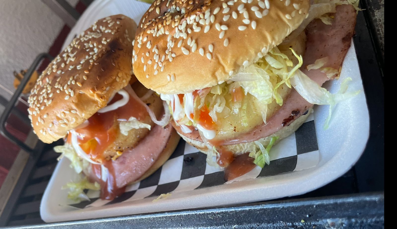 2 hamburguesas a elegir (Elegir por chat)