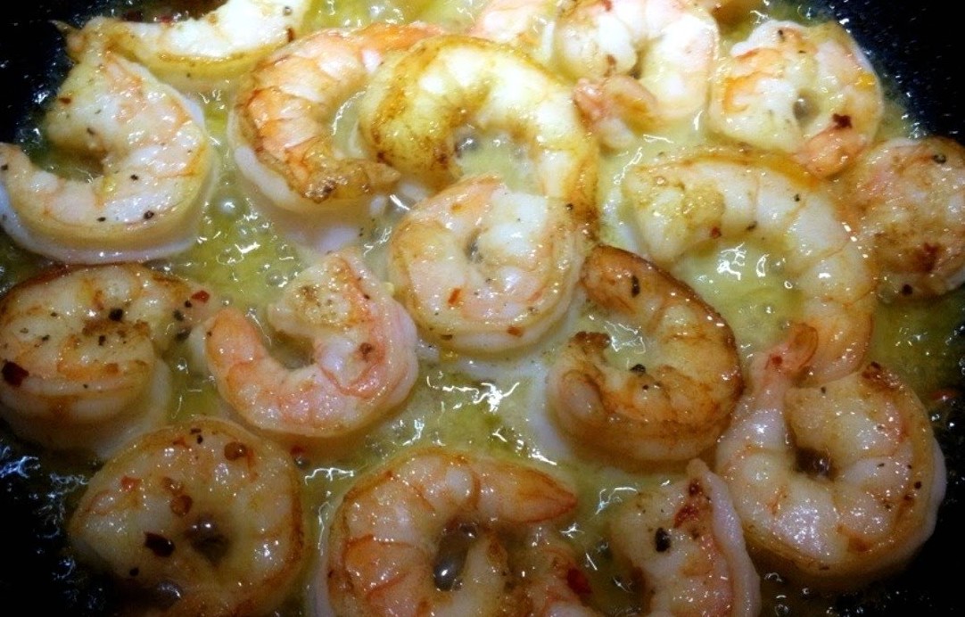 Camarones al Mojo de Ajo