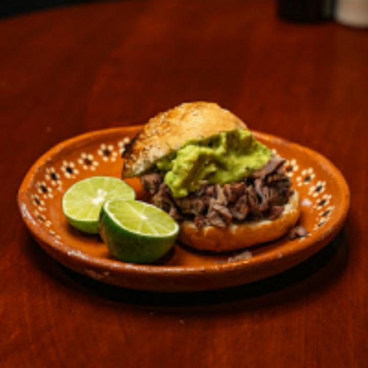 Cemita con Combinado