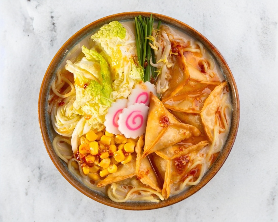 RAMEN GYOZAS