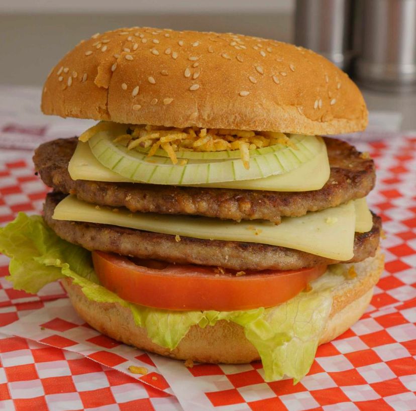 Burger Doble Sin Huevo + Bebida Gratis!