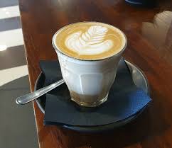 Latte Crema Irlandesa 16 OZ CALIENTE