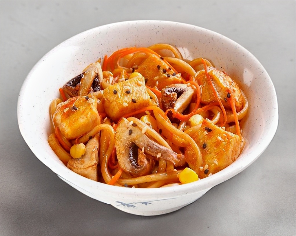 BENTO POLLITO THAI NOODLES