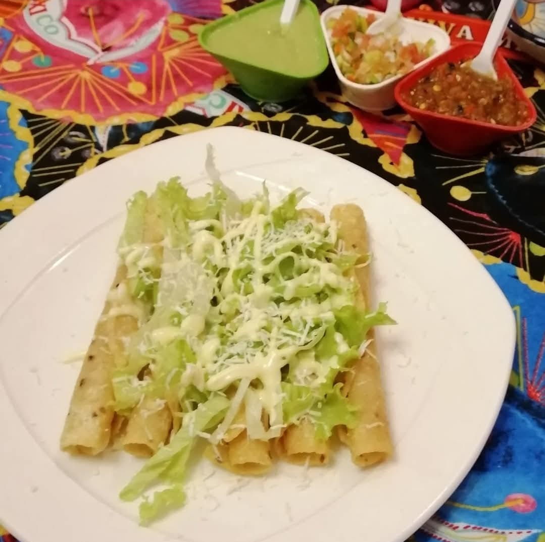 Combo Flautas más Bebida
