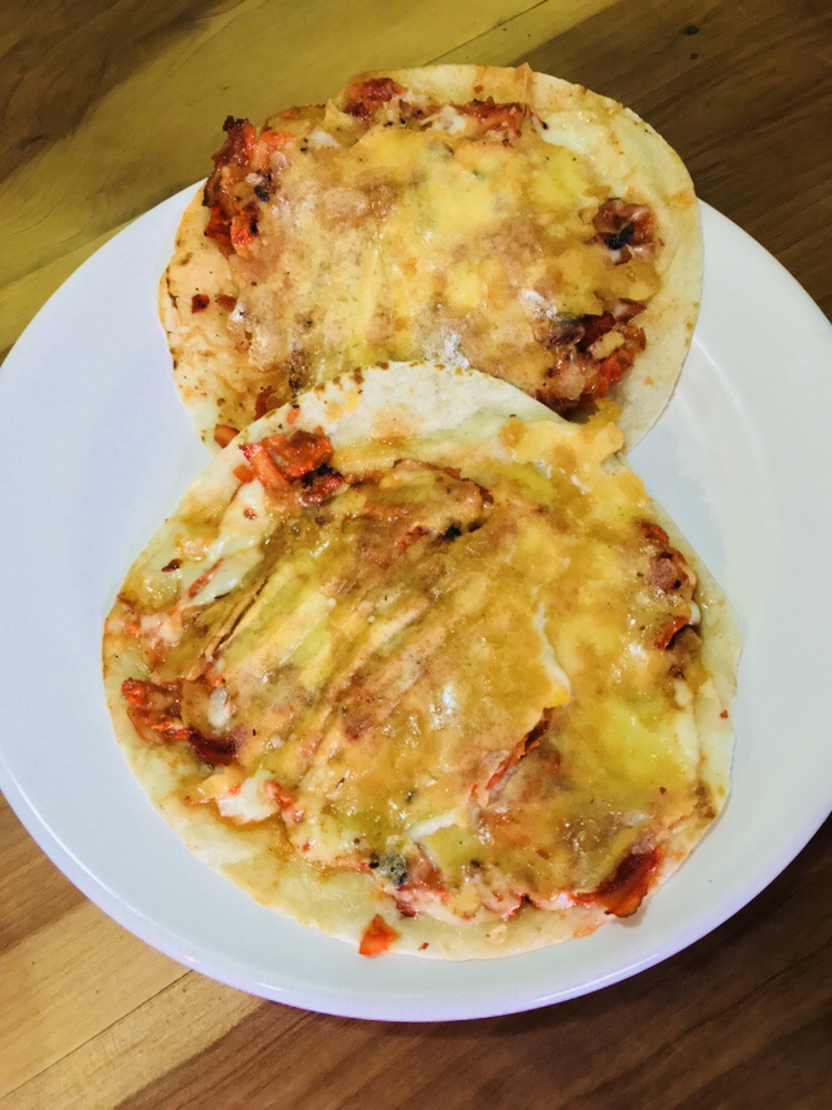Tacos al Pastor con Queso