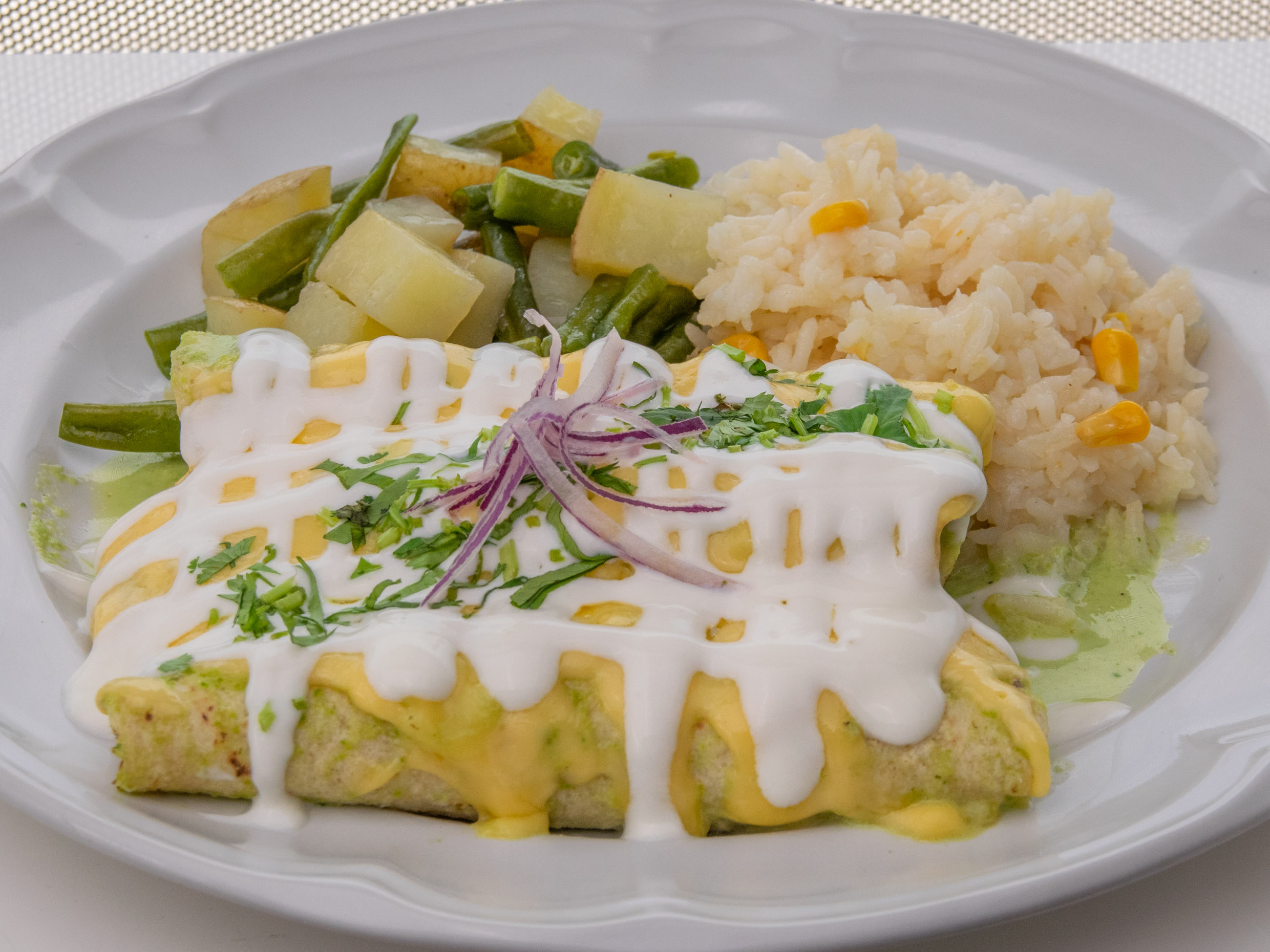 Combo Entrada + Enchiladas Suizas Verdes + Bebida