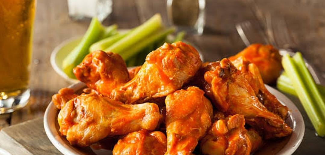 Alitas de pollo bufalo