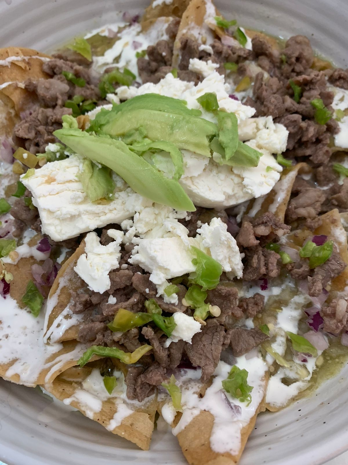 Chilaquiles con Arrachera