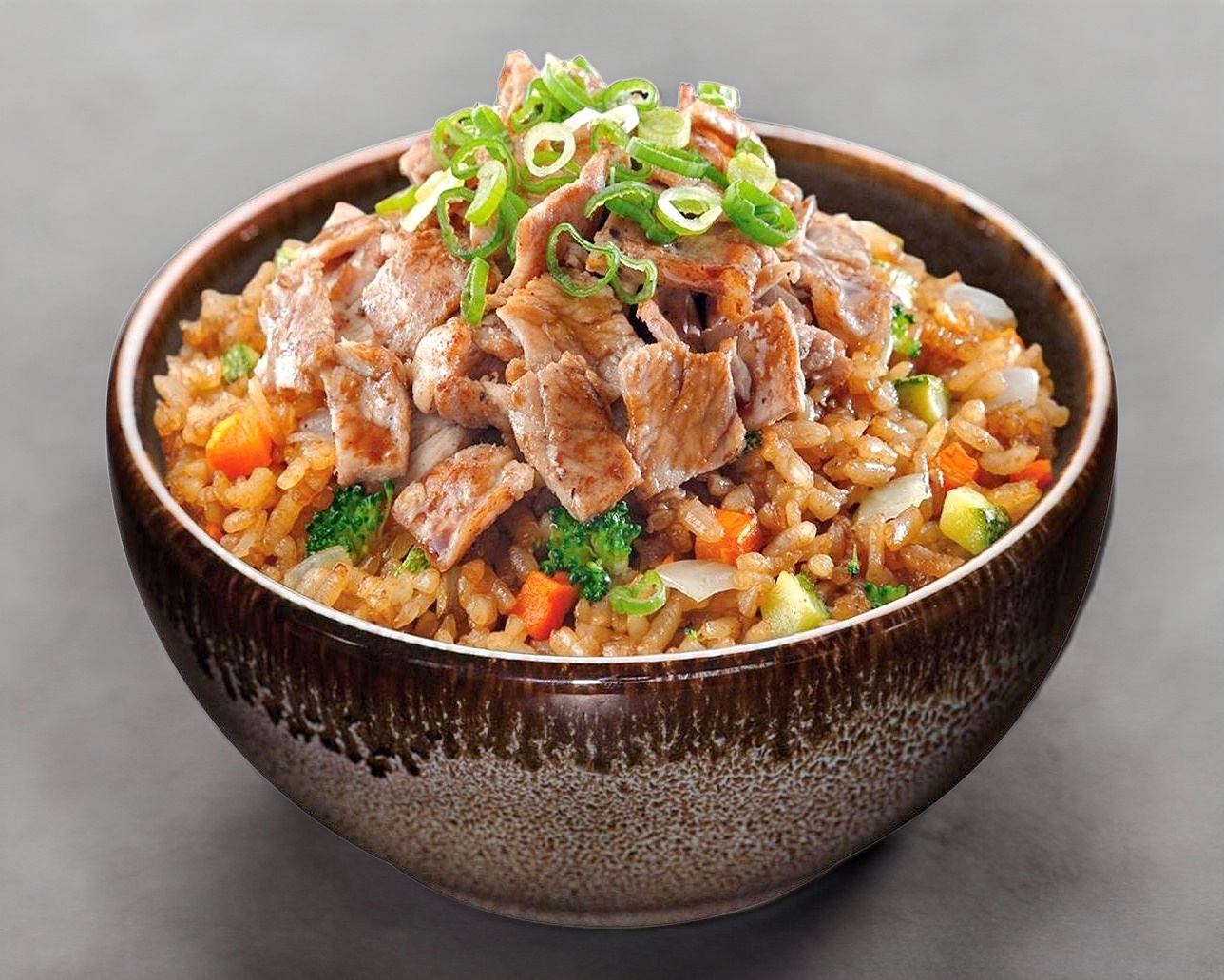 YAKIMESHI CON RIB EYE