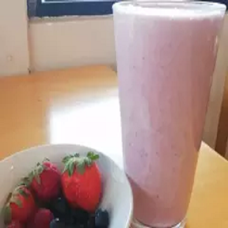 Licuado de Frutos Rojos