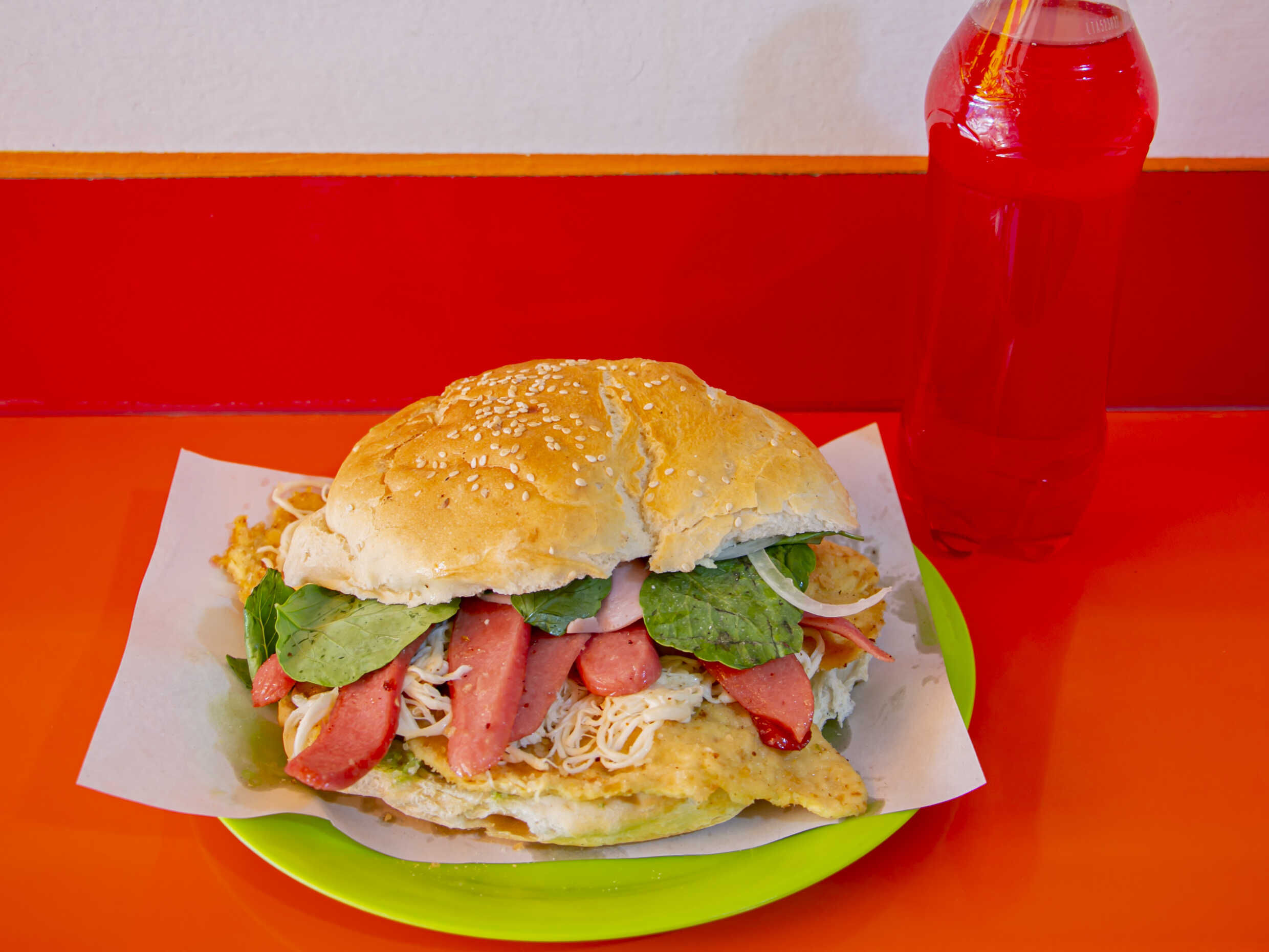 CEMITA COMBINADA + AGUA DE FRUTA