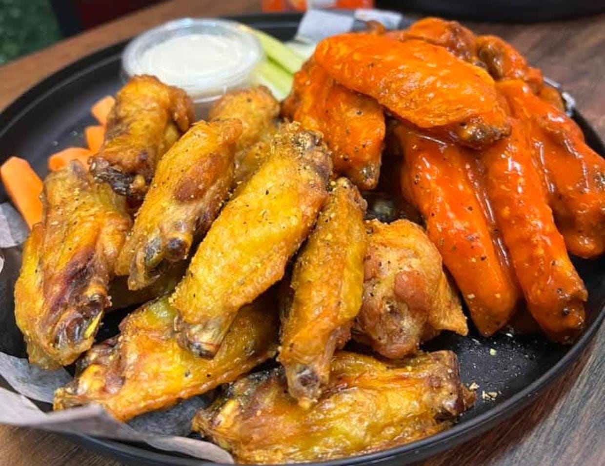 8 - 10 Pz - Medio Kilo de Alitas  (Premium Wings)