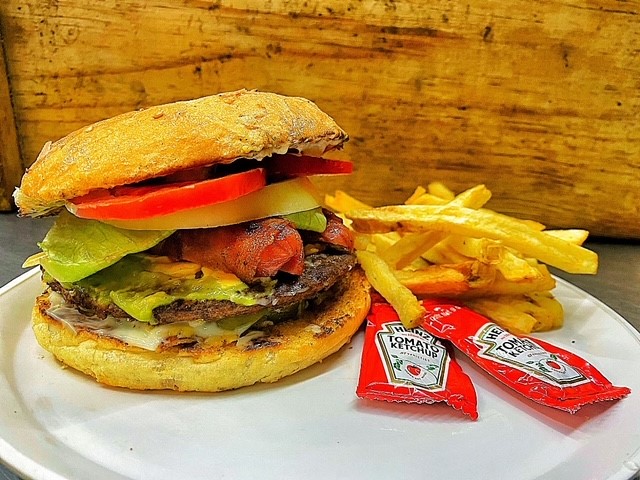 Hamburguesa Especial
