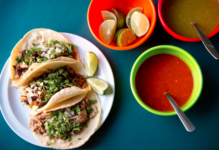 5 Tacos de Barbacoa de Borrego y Consome Chico