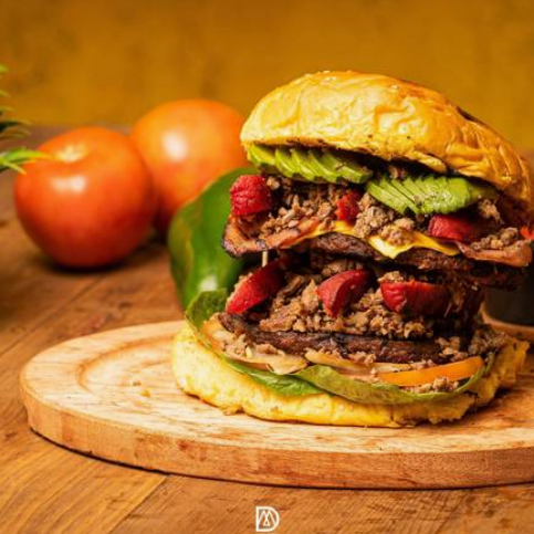 Monster burguer.