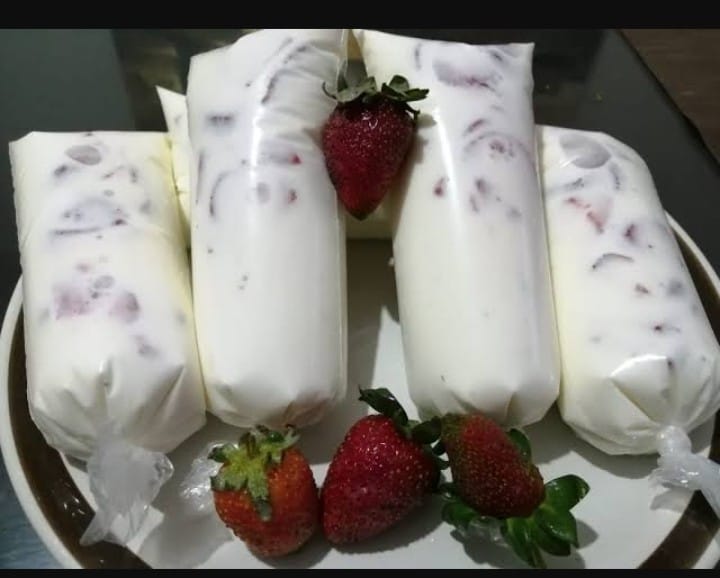 Hielito de Fresas con Crema