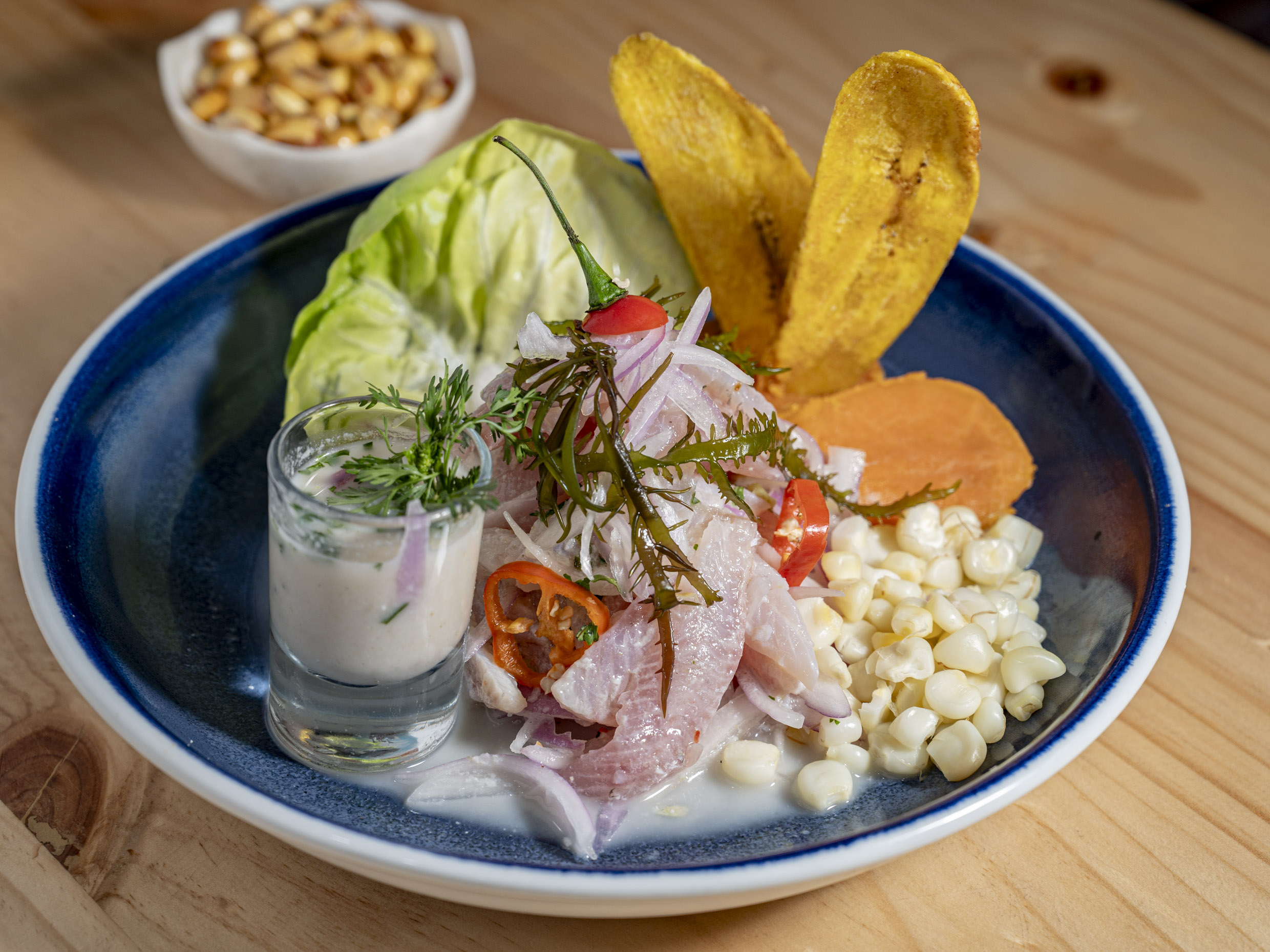 Ceviche Paraíso con Chicharrón de Pescado