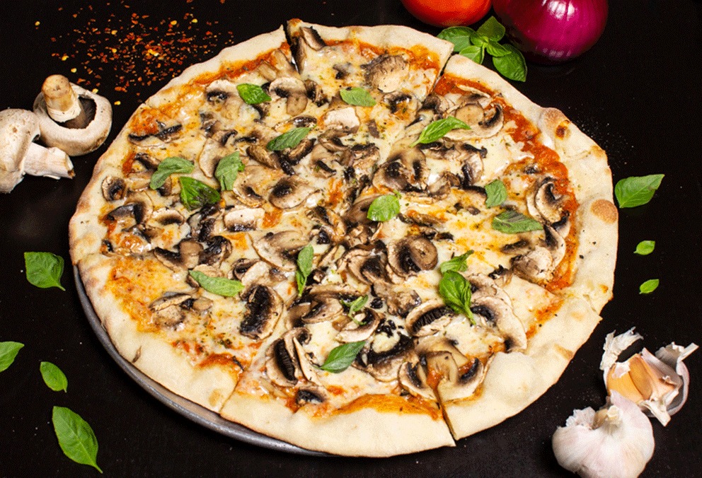 Pizzza Funghi