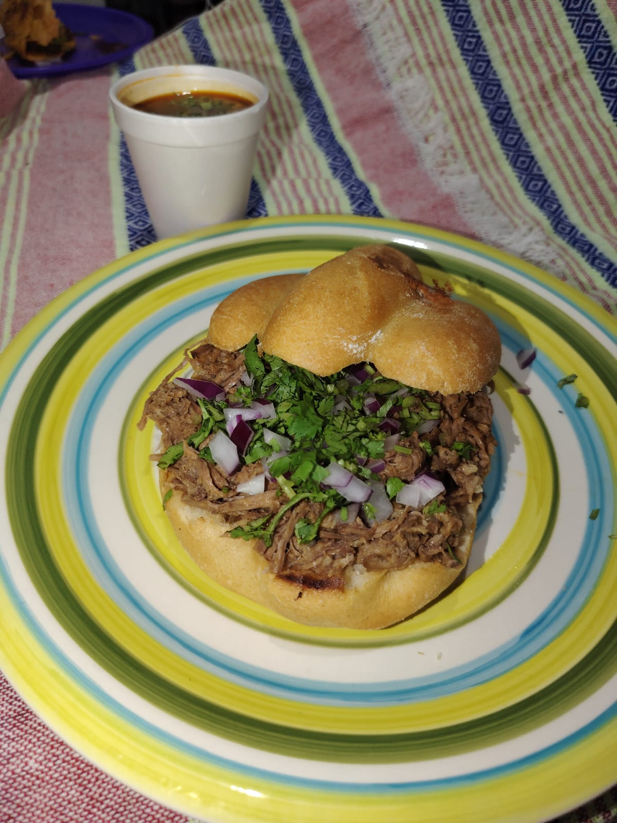 Torta de birria