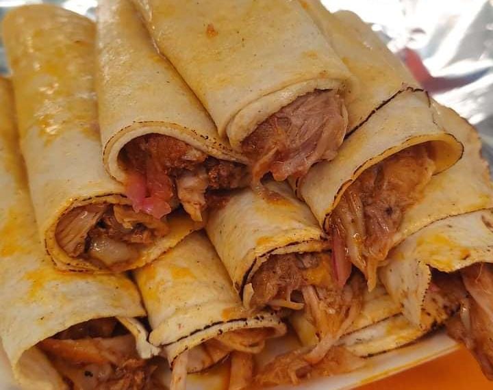 Taco De Cochinita Surtida