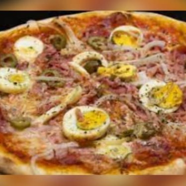 Mussarela,Calabresa,Cebola,Pimentão,Azeitona,Tomate, Presunto,Ovos e Orégano